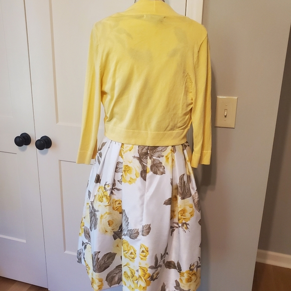 Gorgeous Jessica Howard Dress - Picture 7 of 9